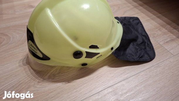 Tüzoltó jelmezhez sisak