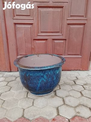 Tűzzománcozott virágkaspó