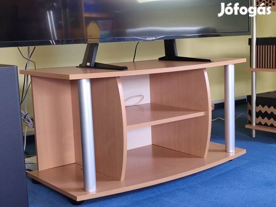 Tv~ állvány, görgőkkel, fából