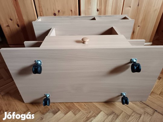 Tv állvány bükk bútorlapból