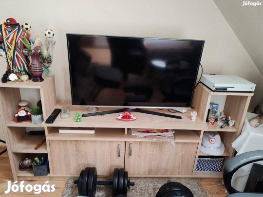 Tv szekrény/állvány,
