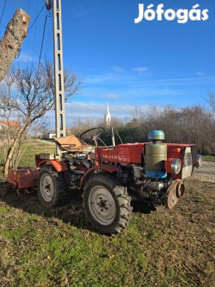 Tz4k14b talajmaróval, és egy agrostroj m6