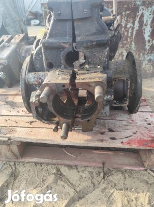 Tz4k váltó ház hátsó hid