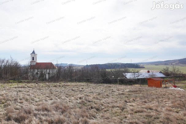ÚJ ÉPÍTÉSŰ, ENERGIA TAKARÉKOS, tetőteres családi ház eladó