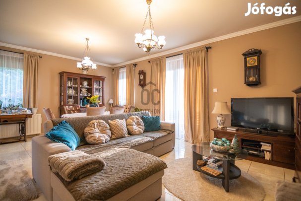 ÚJ OTTHONA VÁRJA ÖNT! - MAGAS SZÍNVONALÚ, 7 SZOBÁS, DUPLA KOMFORTOS 22