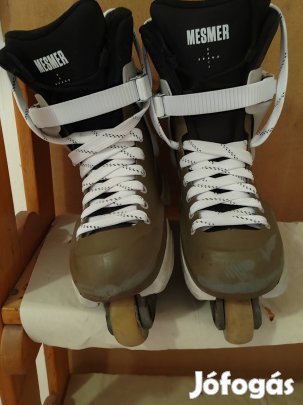 USD Classic Throne agresszív görkorcsolya