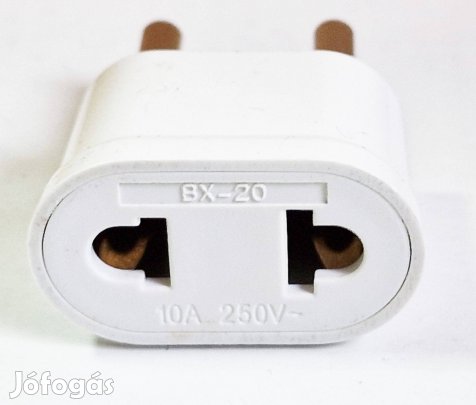 US/EU AC 125 ~ 250 V 10A utazó adapter, átalakító fehér