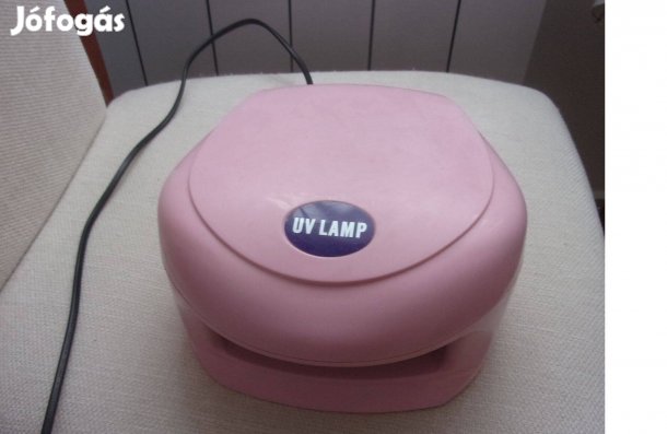 UV lámpa égővel körmös lámpa műkörömépítő Újpest központ közelében
