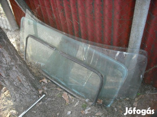 Uaz mindenféle üvege eladó