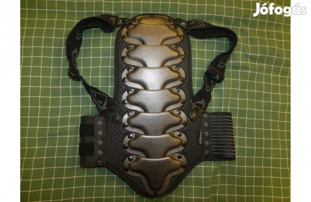 Ufo Plast gyerek méretű motoros gerincvédő gerincprotektor