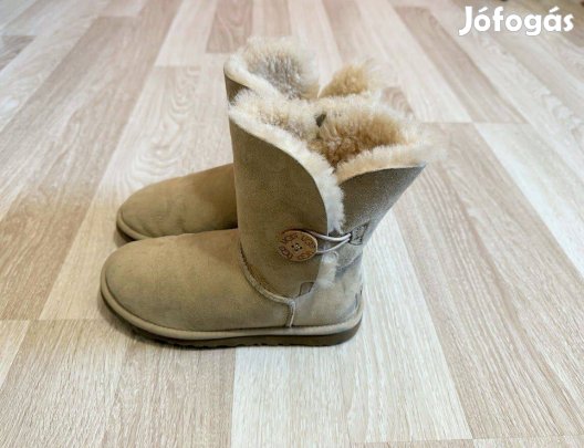 Ugg Bailey Button csizma 36 -os