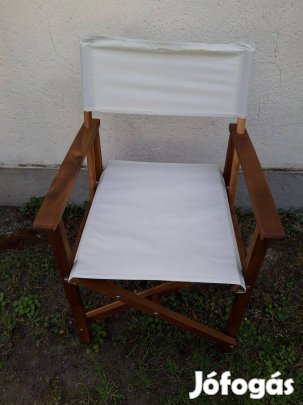 Úgynevezett rendezői szék ülőpárnával