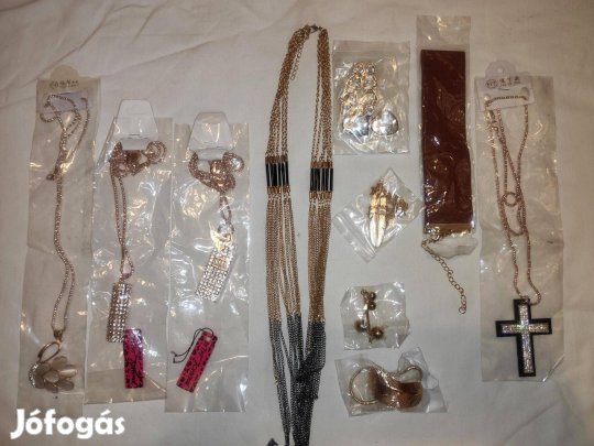 Új 10 darabos ékszer csomag - arany III (nyaklánc, fülbevaló, medál)