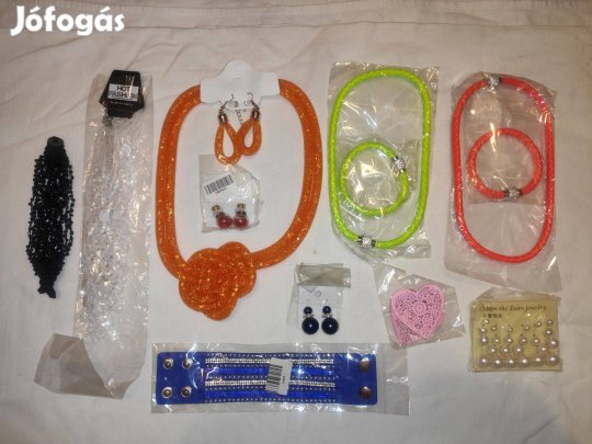 Új 10 darabos ékszer csomag - színes (karkötő, nyaklánc, fülbevaló)