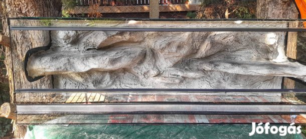 Új 120x40x40es méretű fekvő terrárium eladó