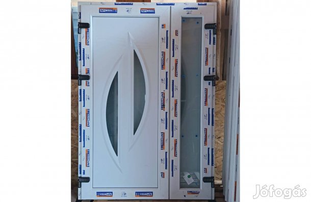 Új 135 x 195 műanyag bejárati ajtó 149000 Ft