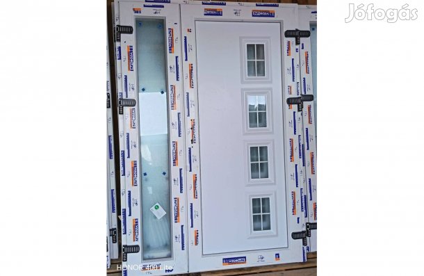 Új 135 x 195 műanyag kétszárnyú bejárati ajtók!