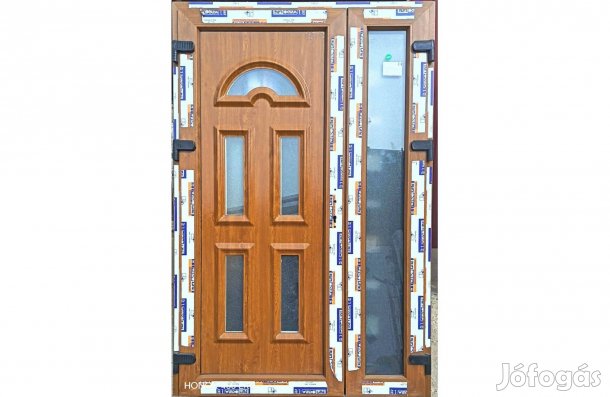 Új 135 x 205 Kívül-belül Aranytölgy színű bejárati ajtó