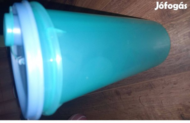 Új 1,4 literes Tupperware ökopalack