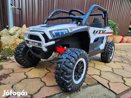 Új 24Voltos 2 személyes fehér bőr üléses, gumi kerekes gyermek elektro