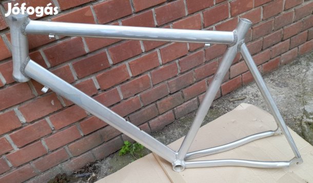 Új 28-as festetlen alu kerékpár váz