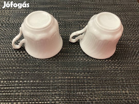 Új 2db fehér porcelán kávés csésze!