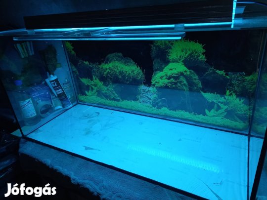 Új 360 literes akvárium kivehető csúszó üvegtetőkkel garival 