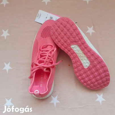 Új 38-as női sportcipő