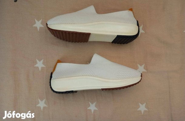Új 39-es női vászon cipő