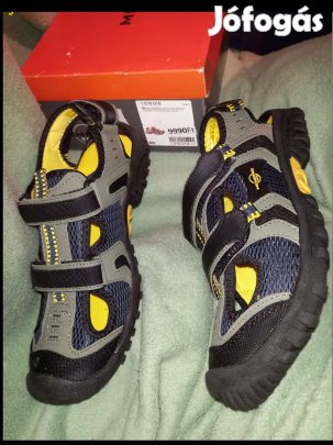 Új 40-es Memphis One szandál, szandi 7900ft