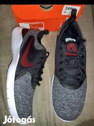 Új 42-es férfi Nike szürke cipő, sportcipő 19900ft