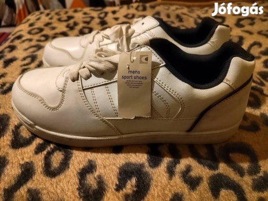 Új 45-ös Cherokee sportcipő eladó