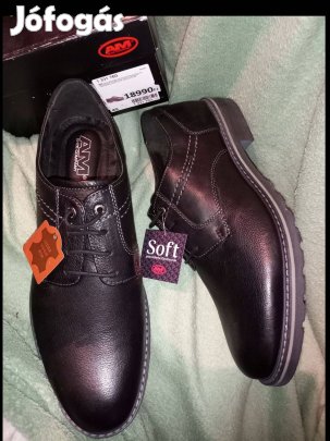 Új 45-ös bőr AM fekete alkalmi ünnepi elegáns cipő 14900ft
