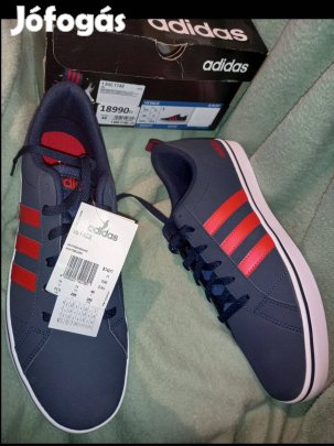 Új 46-os férfi Adidas cipő, sportcipő 15900ft