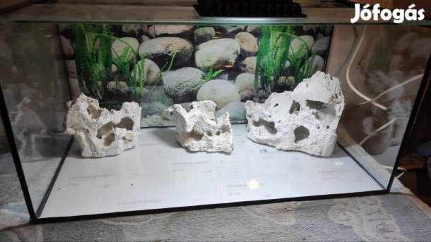 Új 54 literes akvárium kivehető csúszó üvegtetőkkel garanciával 