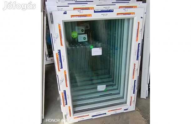 Új 90 x 120 bukó-nyíló egyszárnyú műanyag ablakok!