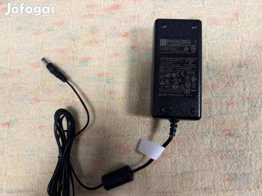 Új AC/DC adapter 12V 1,5A több darab elérhető