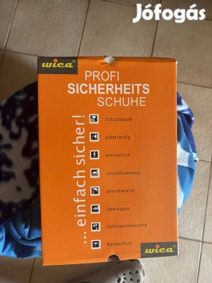 Új Acélbetétes Munkavédelmi Cipő - féláron!"