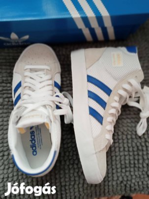 Új Adidas magasszárú 40-es