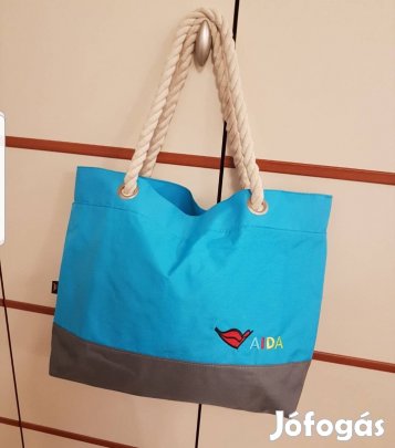 Új Aida női táska