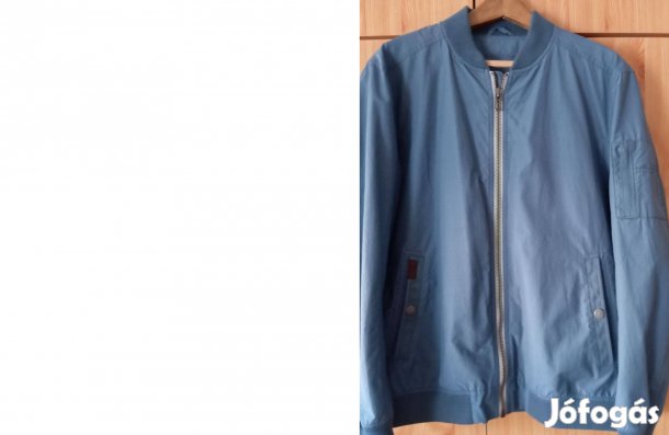 Új Angelo Litrico C&A kék férfi átmeneti dzseki (L)4200 Ft Bp. 3. ker
