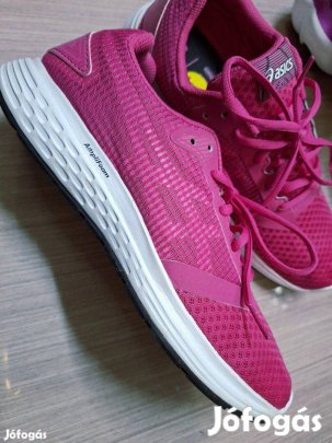 Új Asics 40-es női futócipő