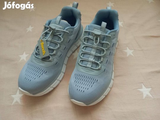 Új Bench női sportcipő 37-es