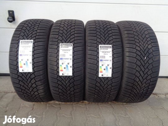 Új Bridgestone 235/45R19 téli gumi garnitúra eladó