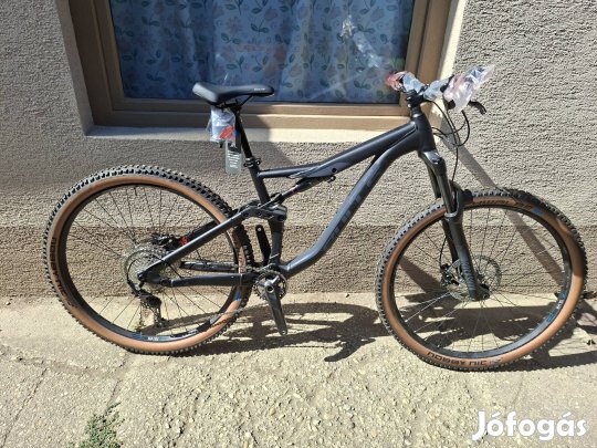 Új Bulls 29-es fully MTB kerékpár 