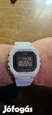 Új Casio Watch, dobozában