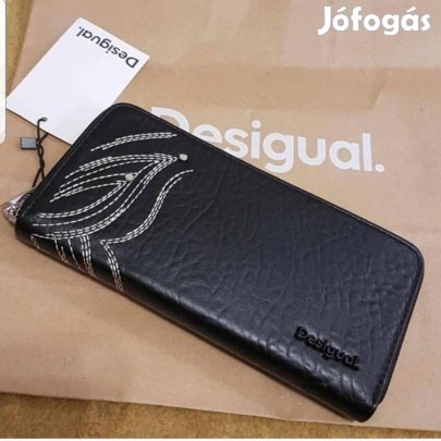 Új Cimkes Desigual női pénztárca