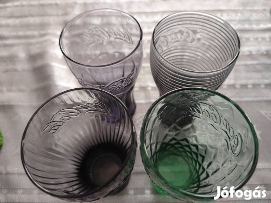 Új Coca Cola poharak