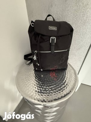 Uj Damsonite hátizsák
