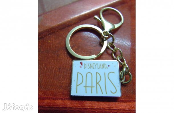 Új Disneyland Páris feliratú kulcstartó külföldről